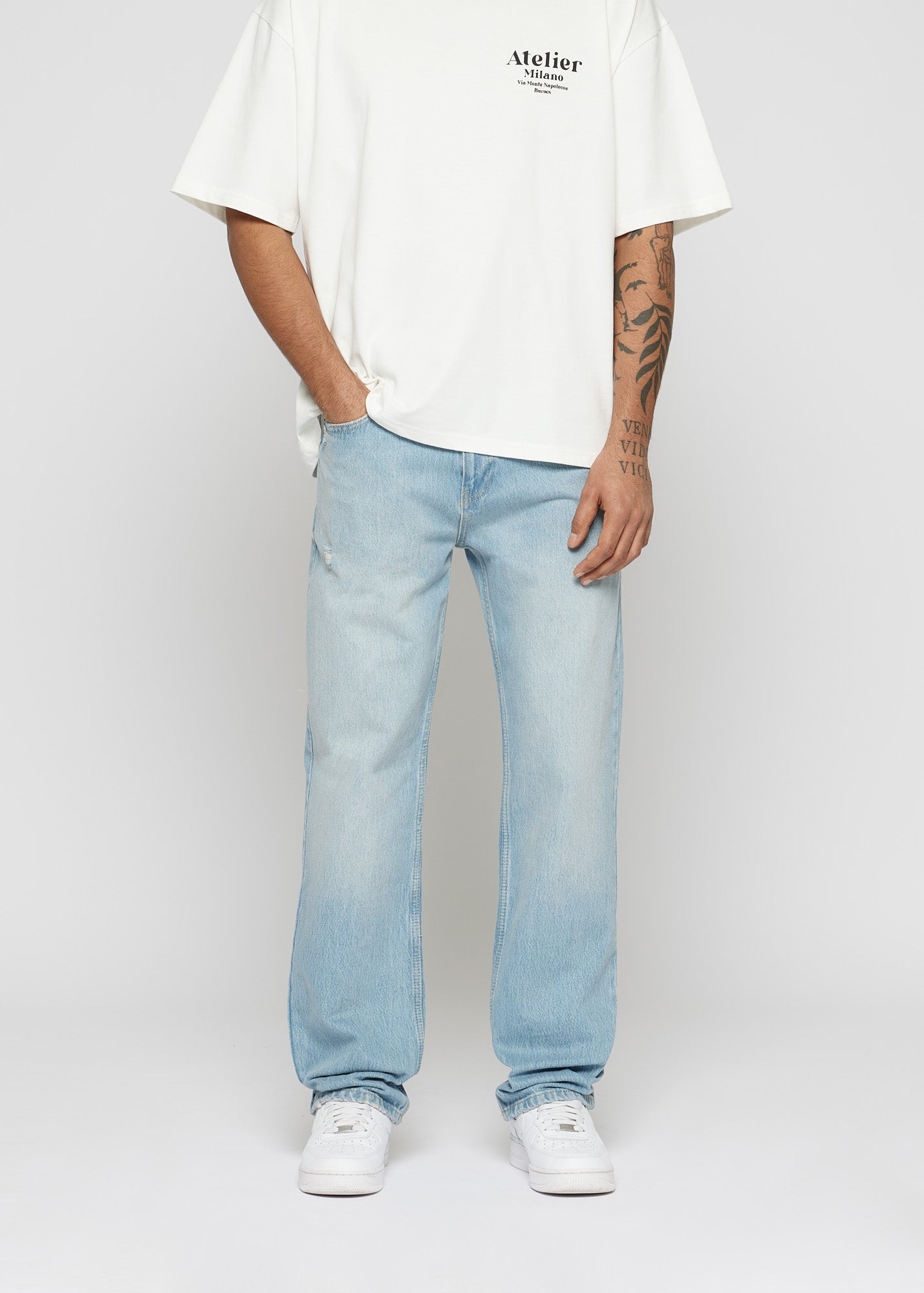 Straight Fit Jeans